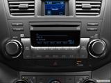  Stereo controls photo